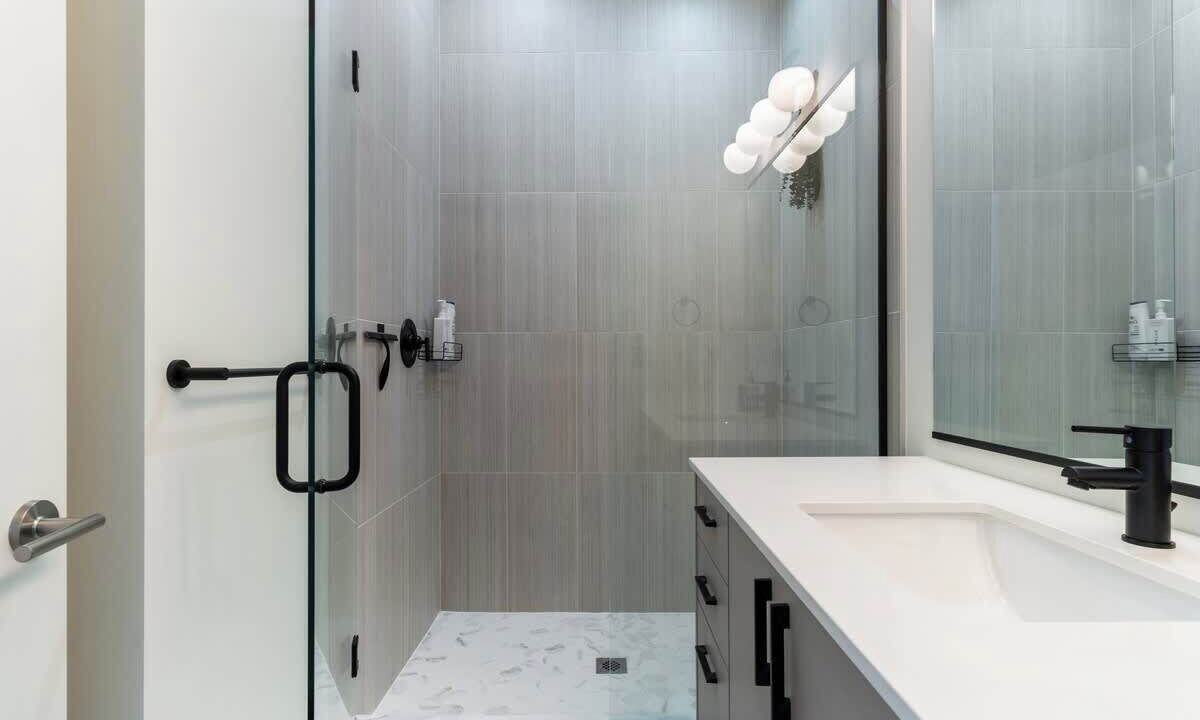 Photo of Bathroom in Columbia City