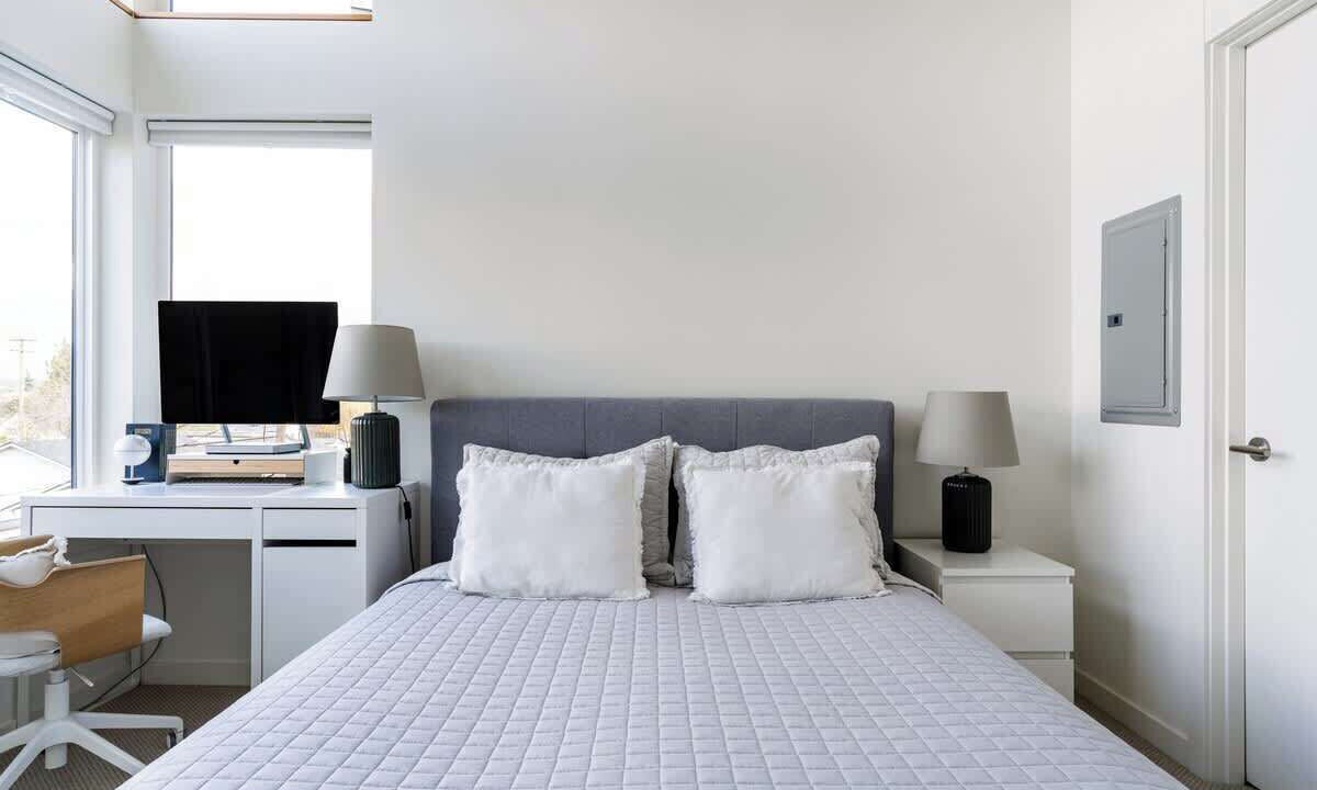 Photo of Bedroom in Columbia City
