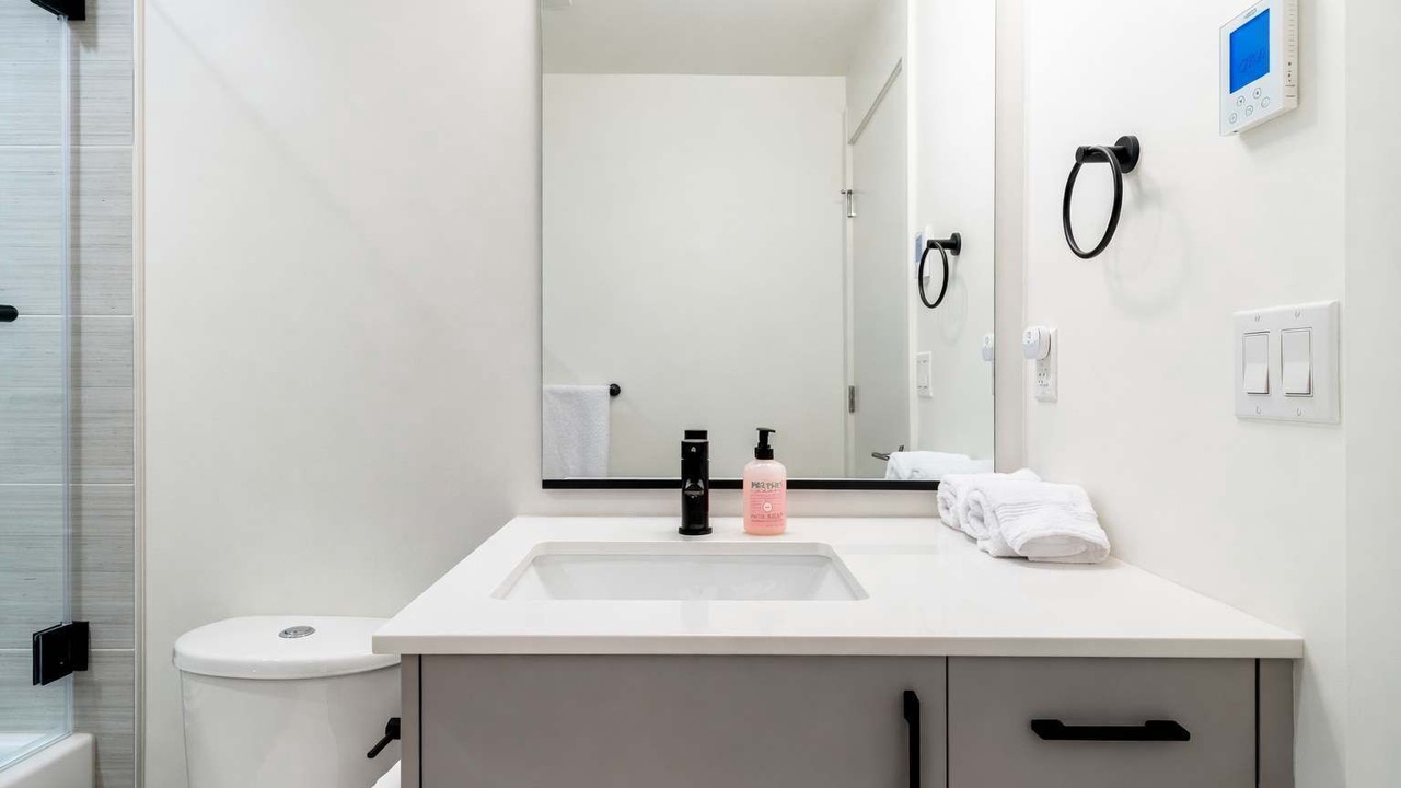 Photo of Bathroom in Columbia City