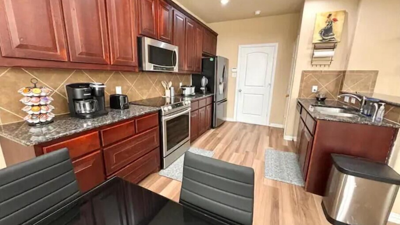 Photo of Kitchen in Las Colinas