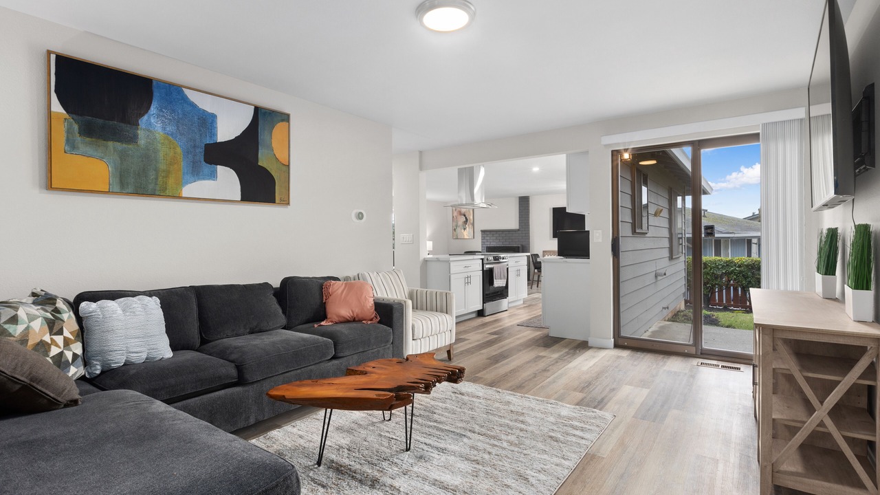 Photo of Livingroom in Renton