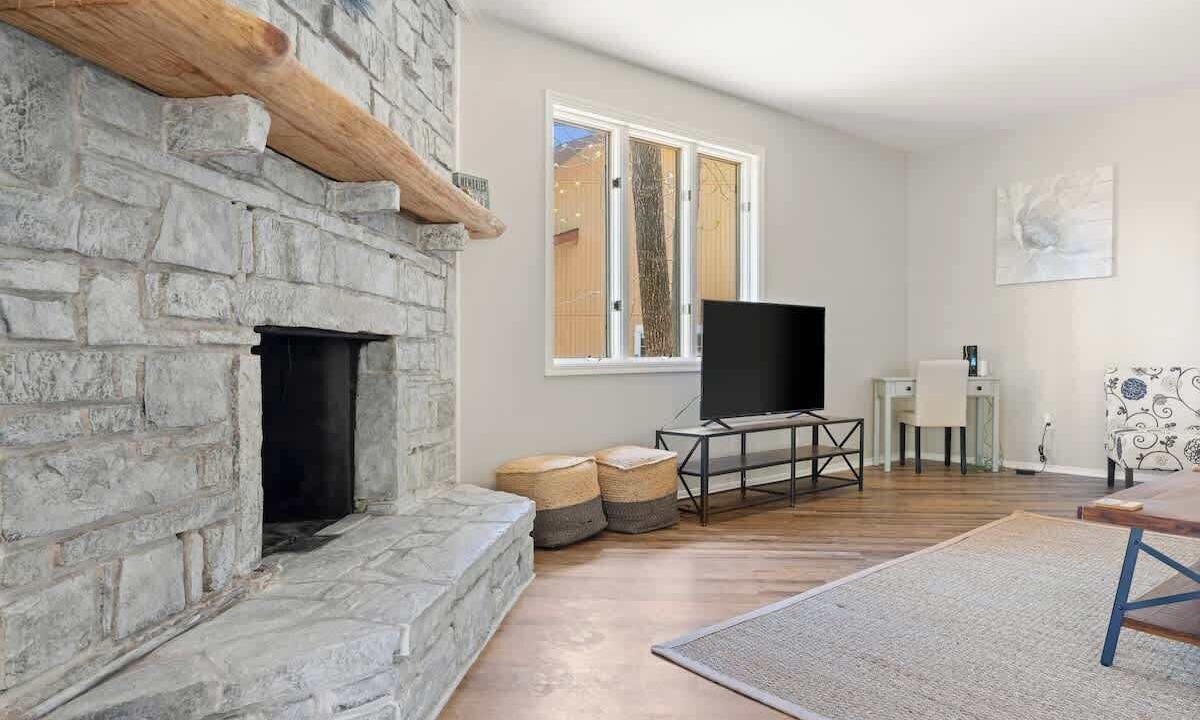 Photo of Livingroom in Hot Springs Village