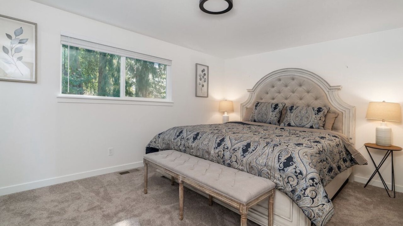 Photo of Bedroom in Picnic Point-North Lynnwood