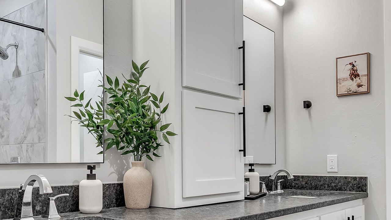 Photo of Bathroom in Central Oklahoma City