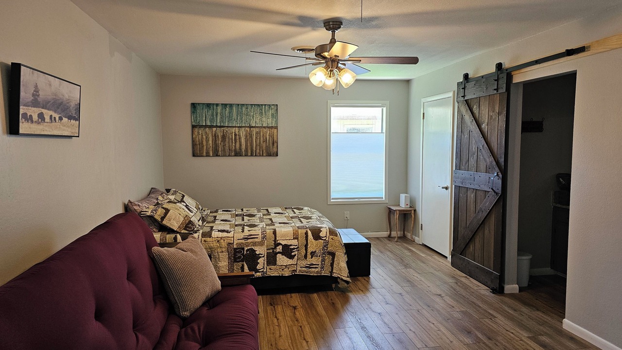 Photo of Bedroom in Canyon