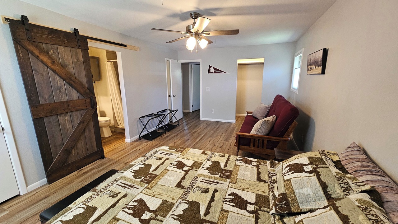 Photo of Bedroom in Canyon