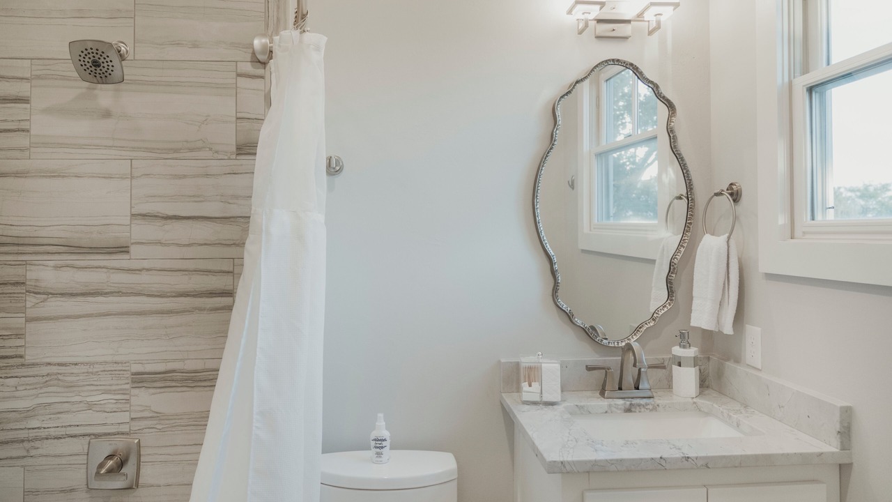 Photo of Bathroom in Eufaula