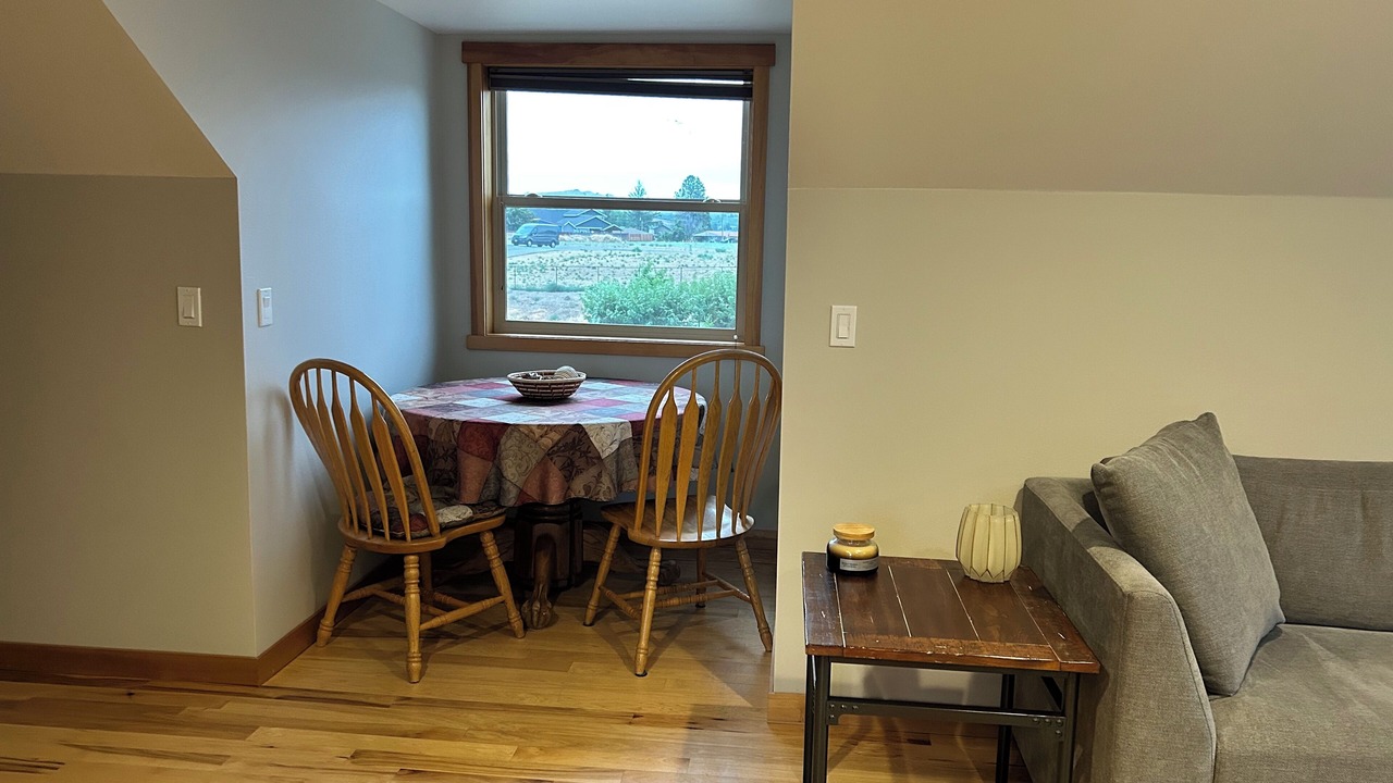 Photo of Livingroom in Brewster