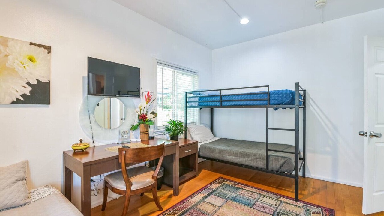 Photo of Bedroom in SeaTac