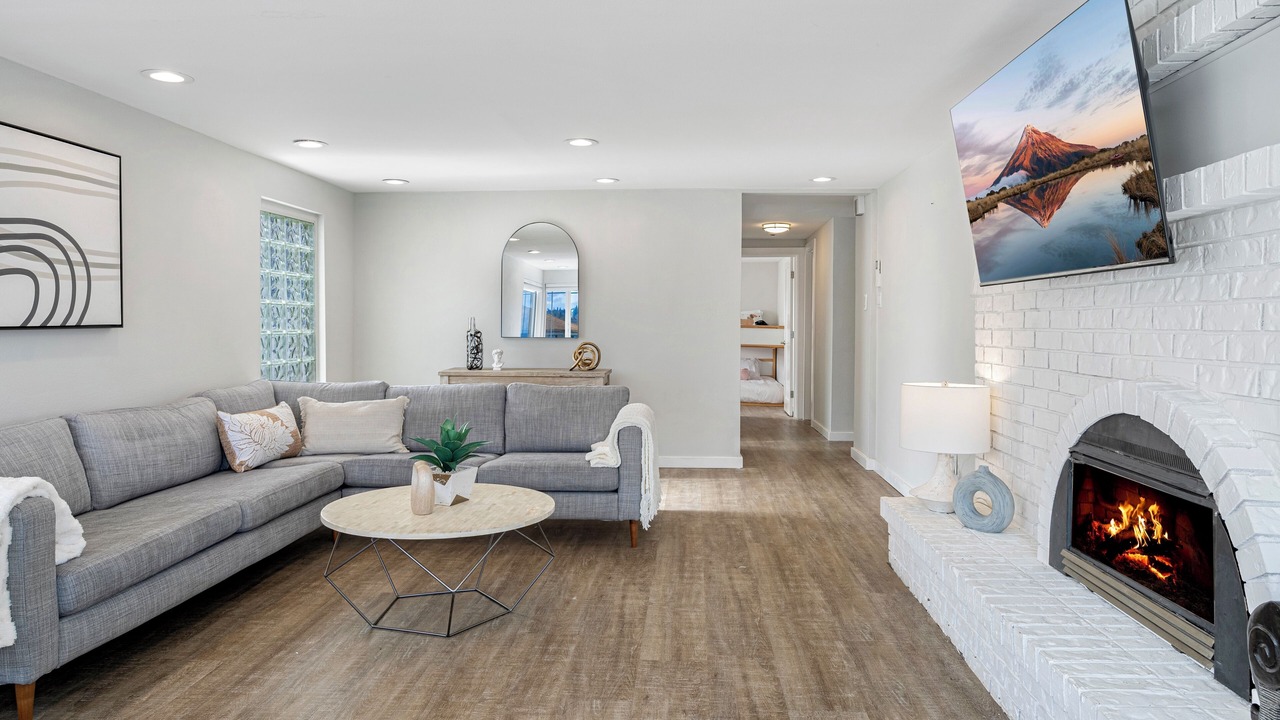 Photo of Livingroom in Bryn Mawr-Skyway