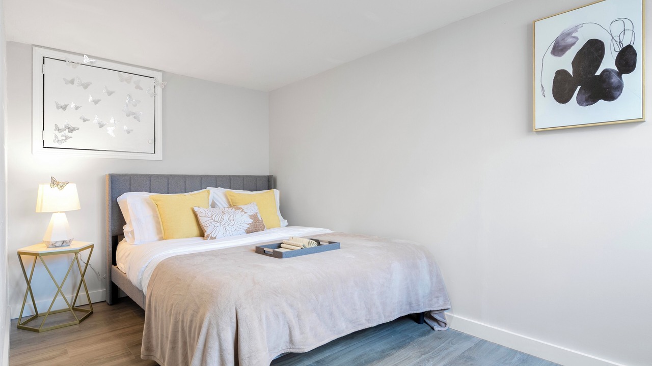 Photo of Bedroom in Bryn Mawr-Skyway