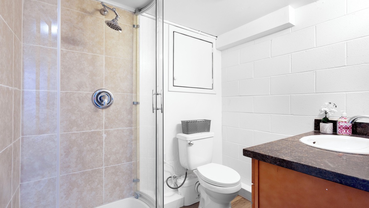 Photo of Bathroom in Bryn Mawr-Skyway