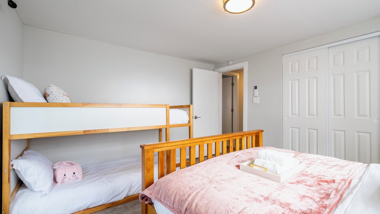 Photo of Bedroom in Bryn Mawr-Skyway