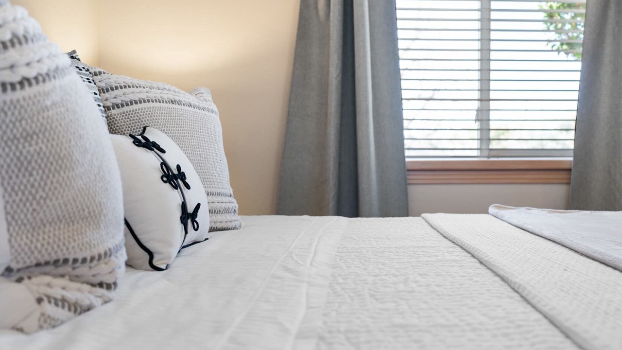 Photo of Bedroom in North Albuquerque Acres