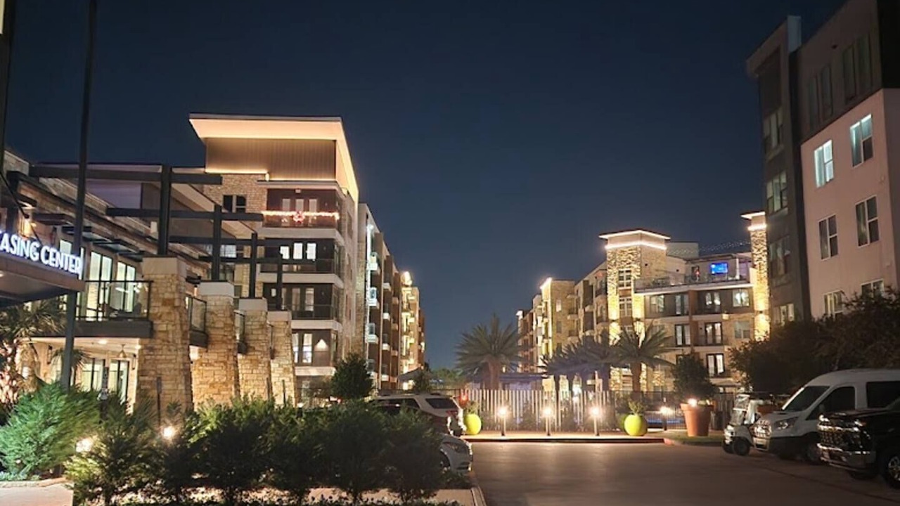 Photo of Outdoor in Addison