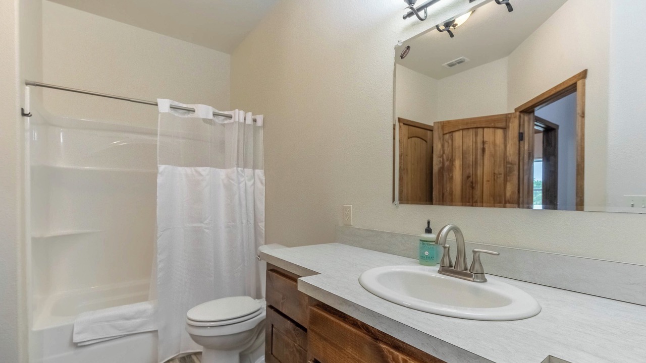 Photo of Bathroom in Eastland