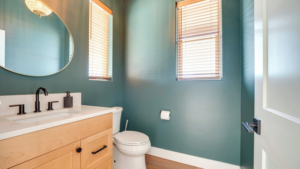Photo of Bathroom in Sunland Estates