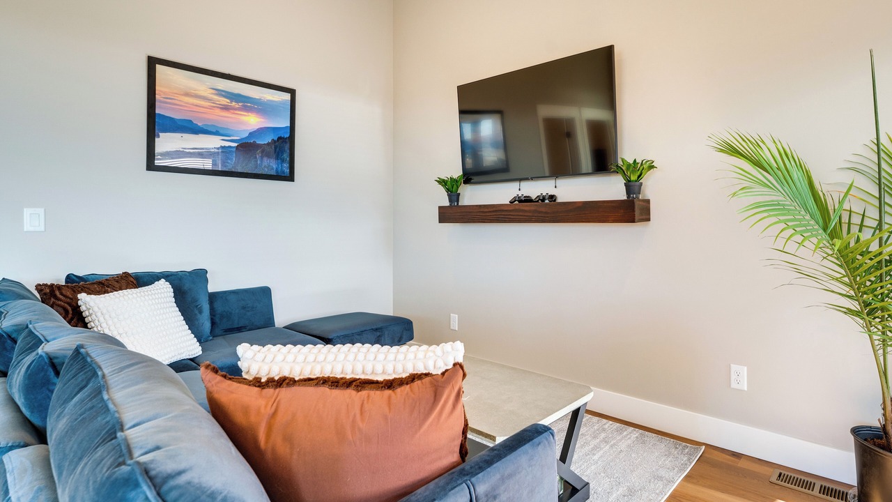 Photo of Livingroom in Sunland Estates
