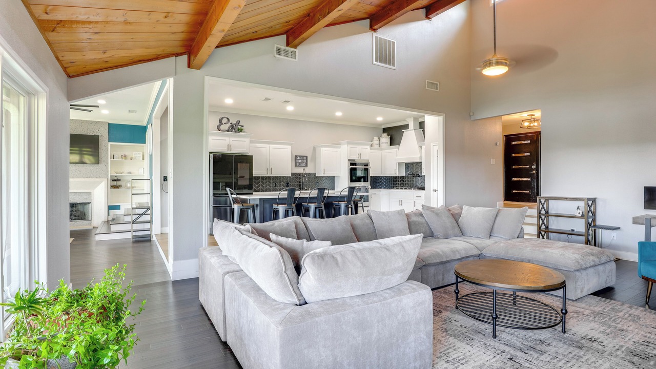 Photo of Livingroom in Ransom Canyon