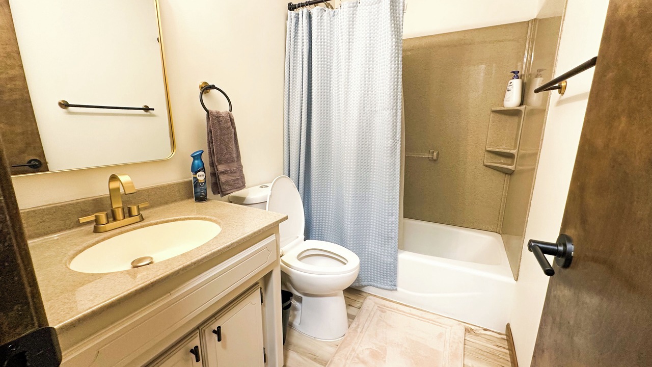 Photo of Bathroom in Lincoln