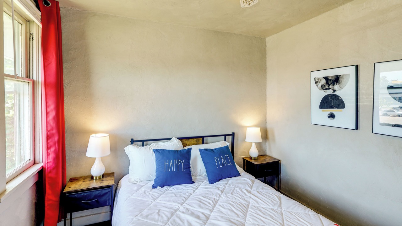 Photo of Bedroom in Lincoln