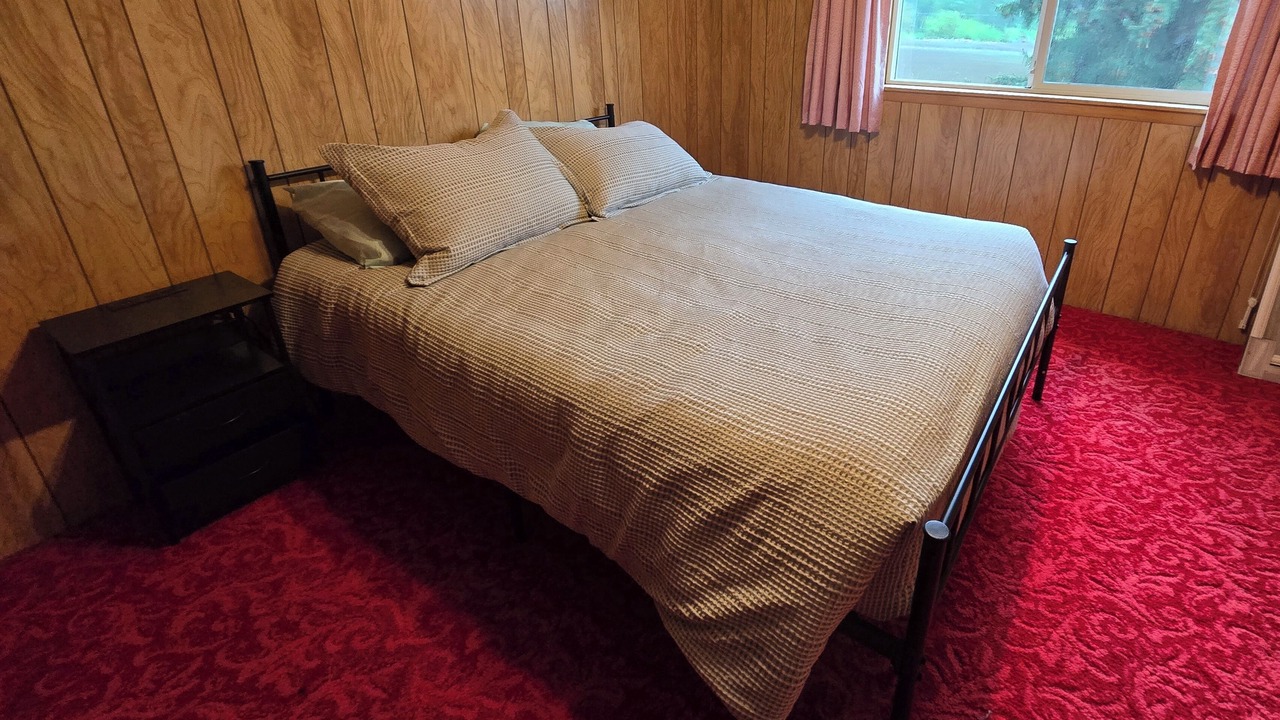 Photo of Bedroom in Waitsburg