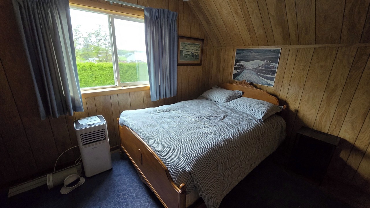 Photo of Bedroom in Waitsburg