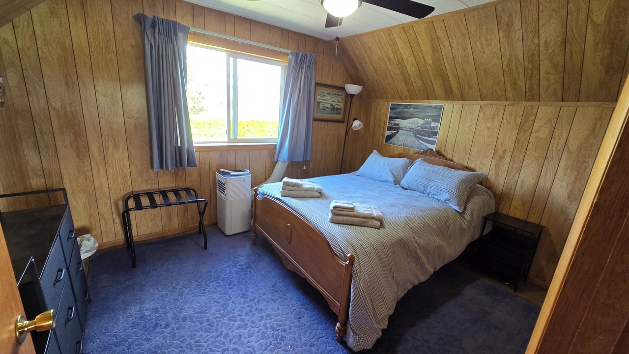 Photo of Bedroom in Waitsburg