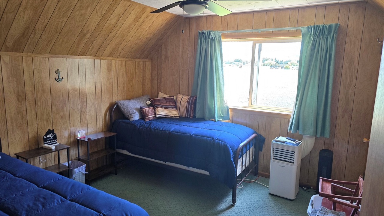 Photo of Bedroom in Waitsburg