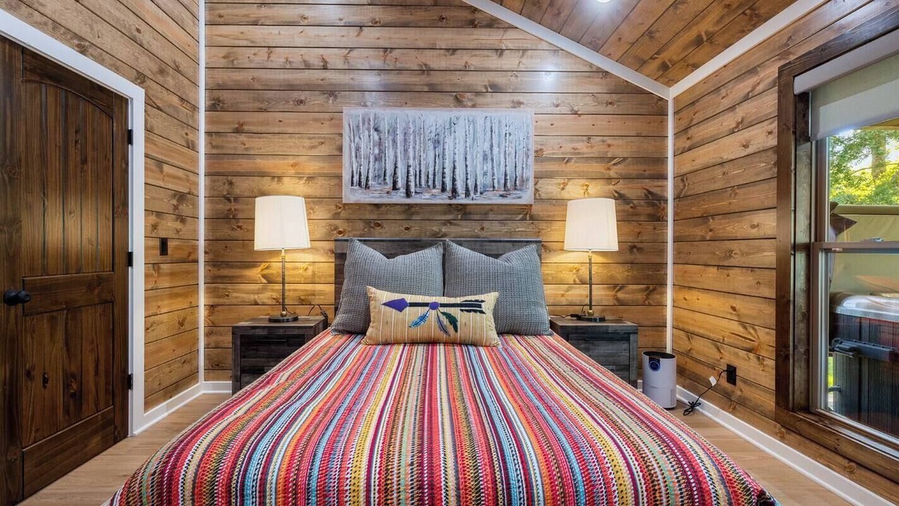 Photo of Bedroom in Golden