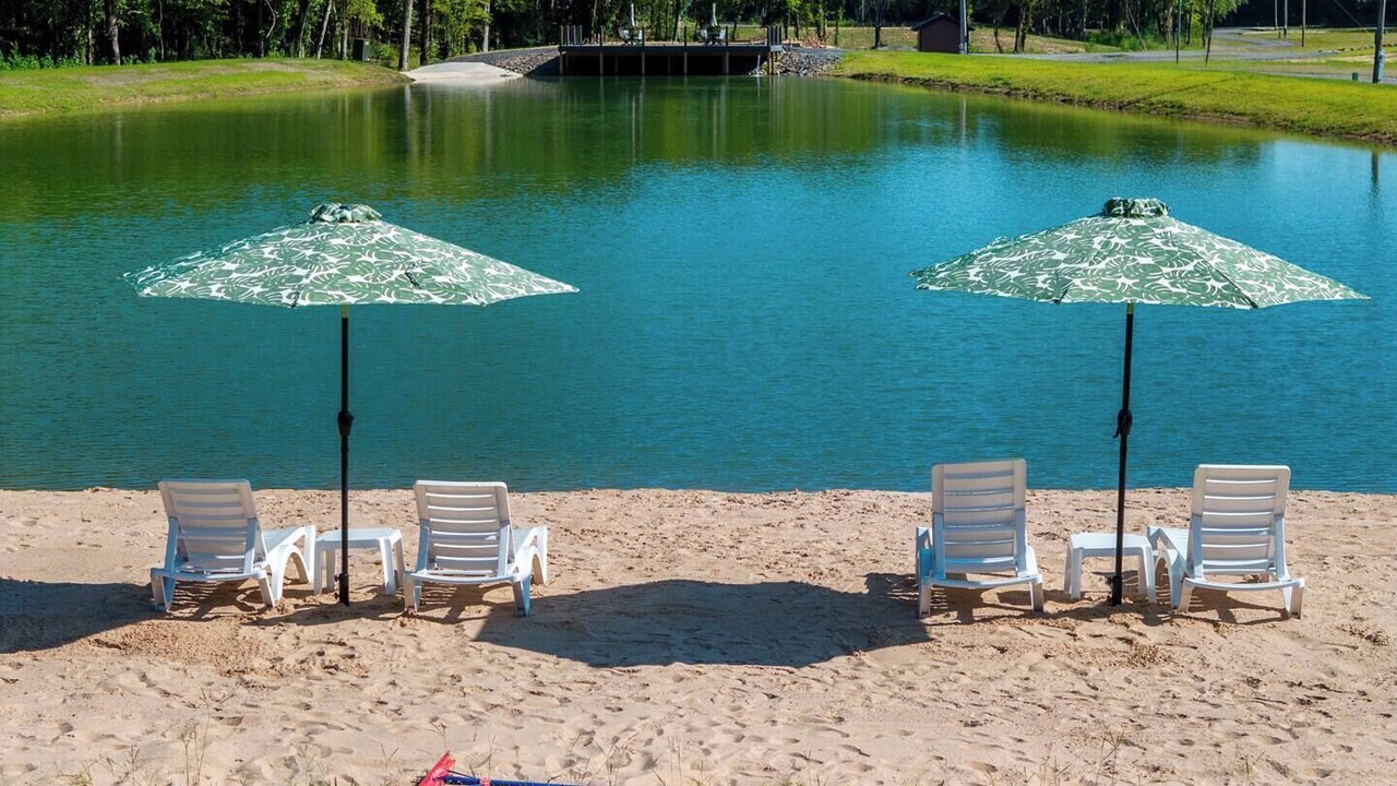 Photo of Outdoor in Golden