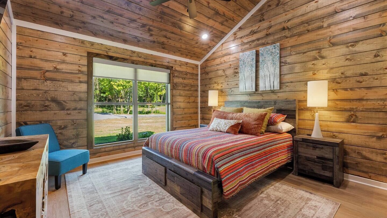 Photo of Bedroom in Golden
