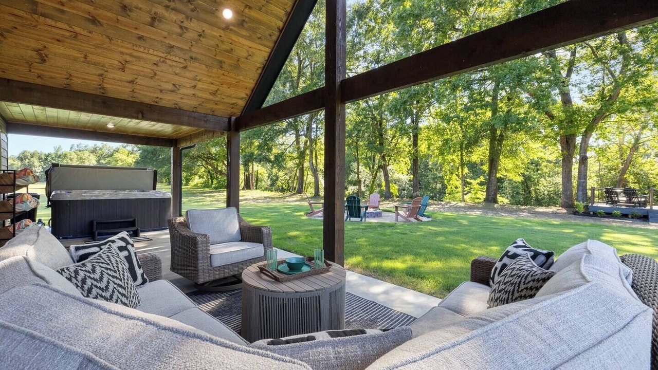 Photo of Patio Balcony in Golden