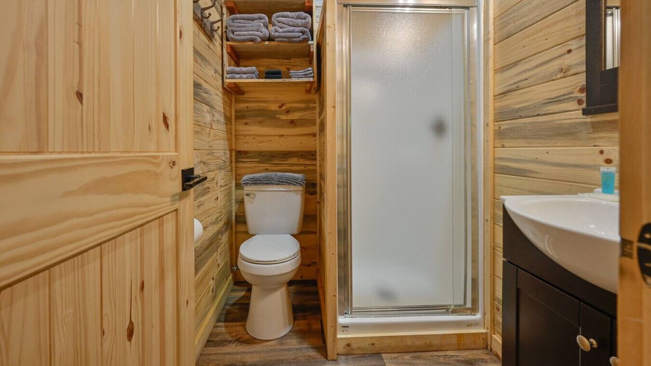 Photo of Bathroom in Mena
