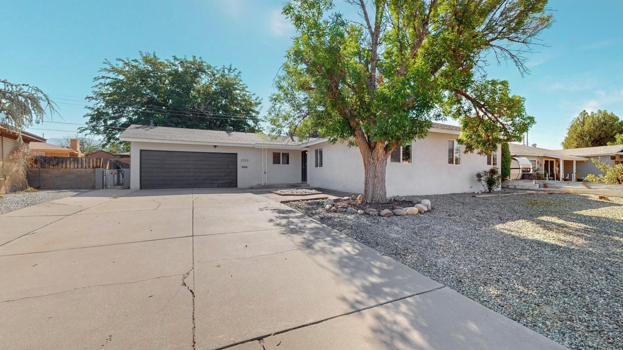 Photo of Outdoor in Northeast Heights