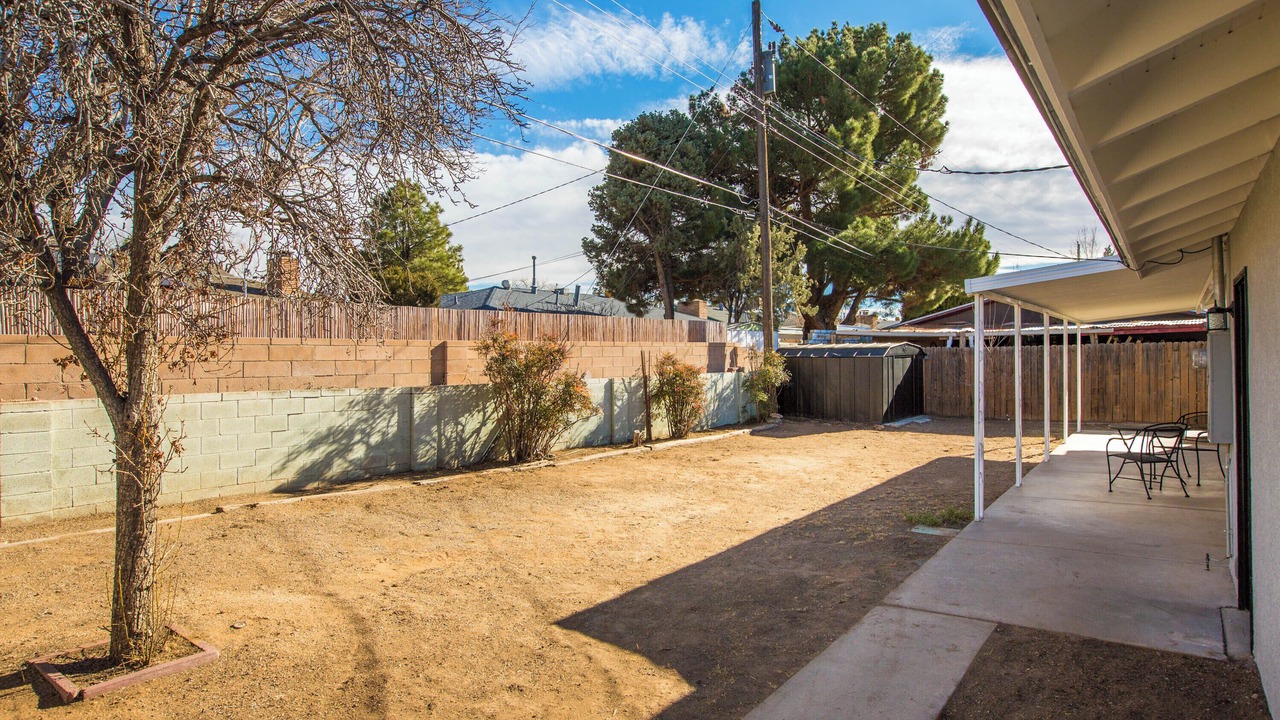 Photo of Patio Balcony in Northeast Heights