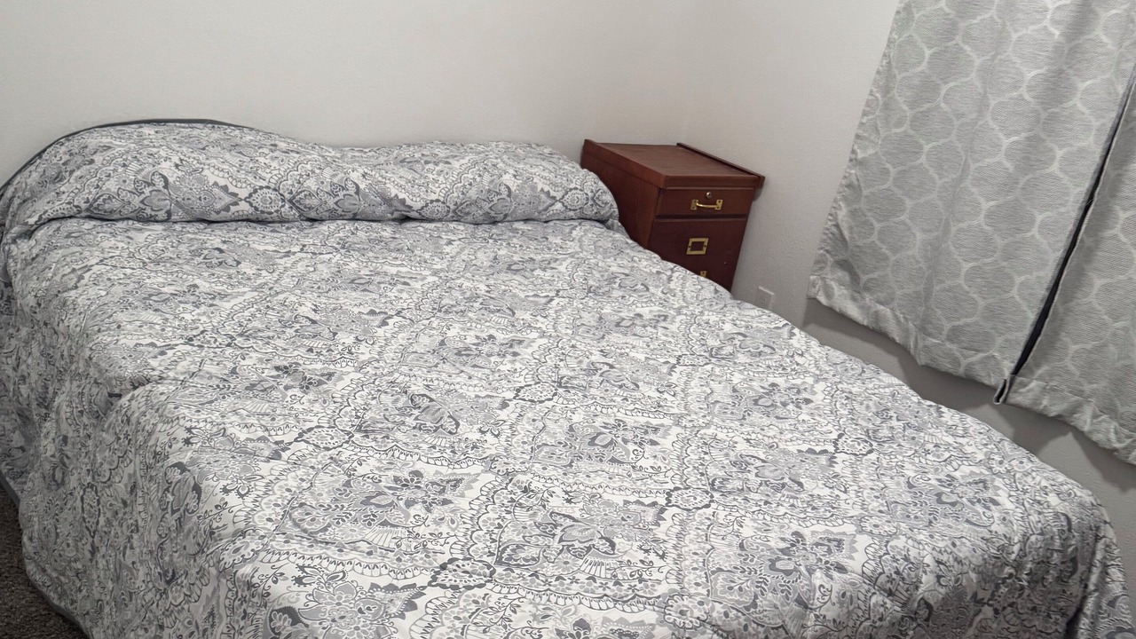 Photo of Bedroom in Council