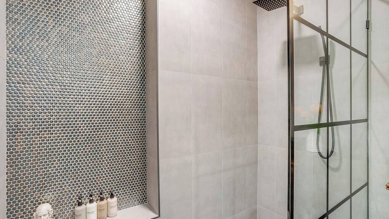 Photo of Bathroom in Granbury