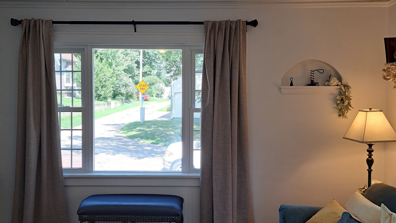Photo of Livingroom in Fort Madison