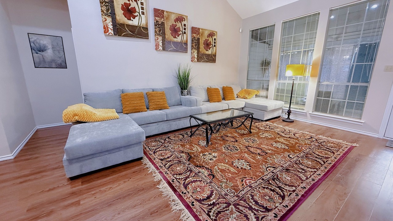 Photo of Livingroom in South Arlington