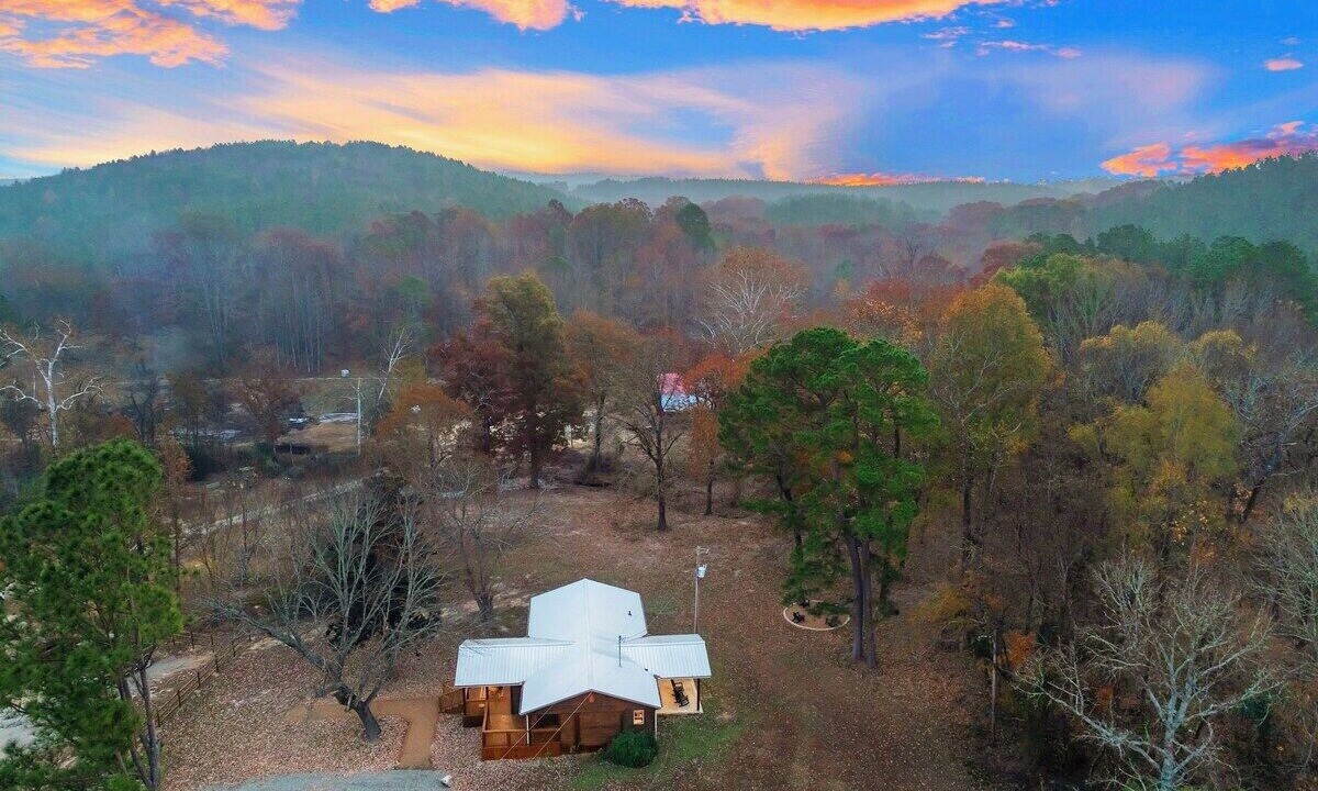 Photo of Outdoor in Golden