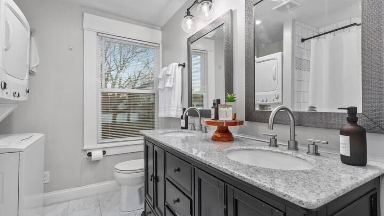 Photo of Bathroom in South Kansas City