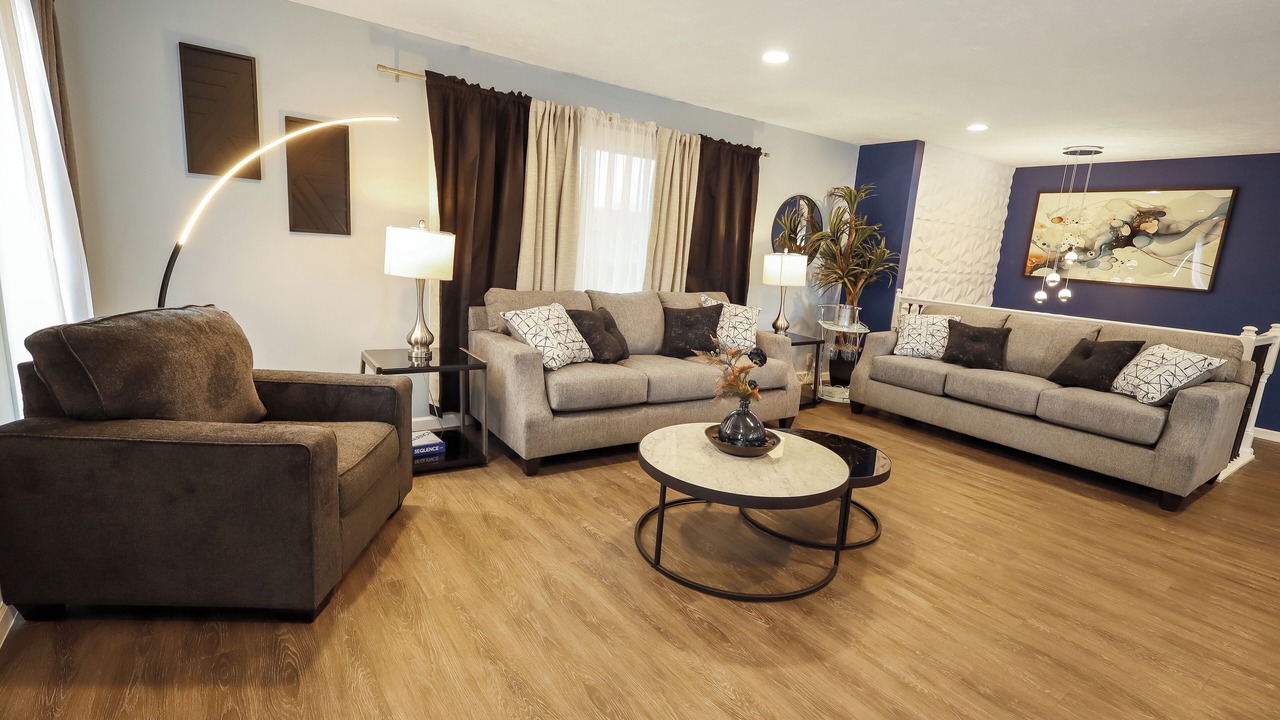 Photo of Livingroom in Millard