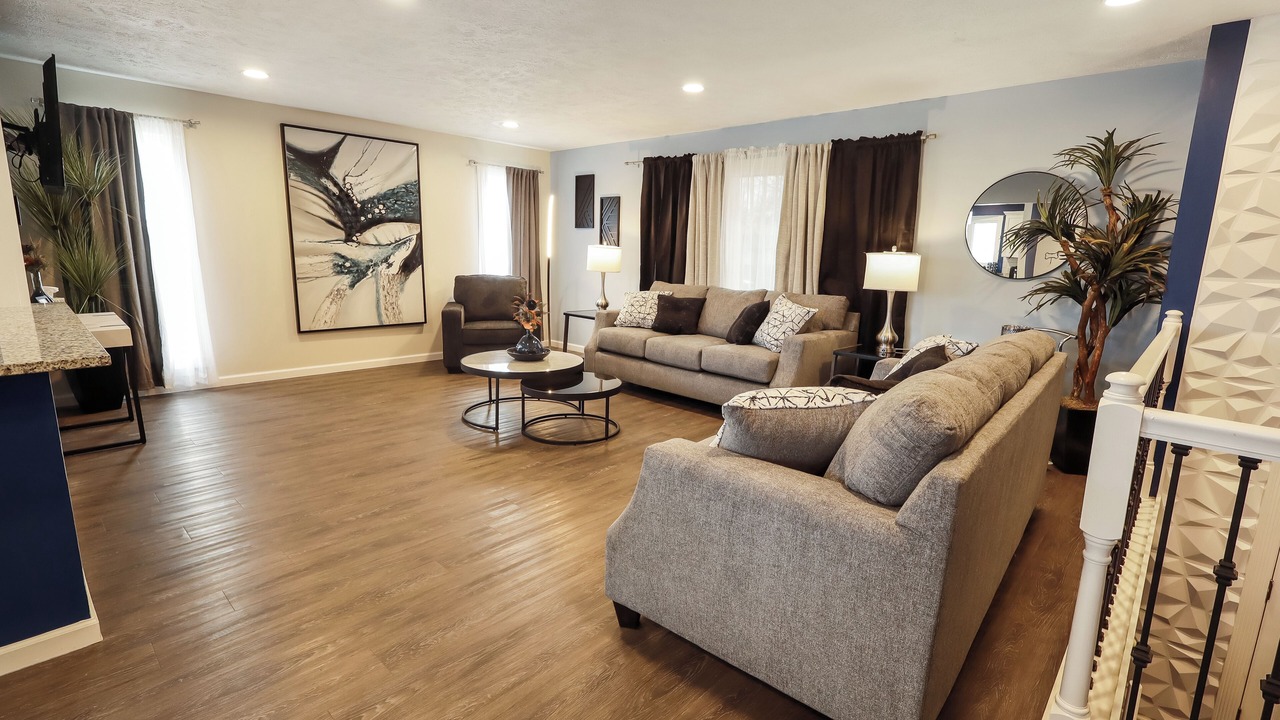 Photo of Livingroom in Millard