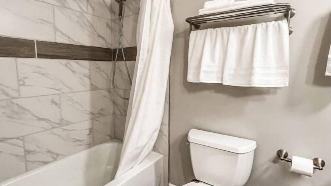 Photo of Bathroom in Millard