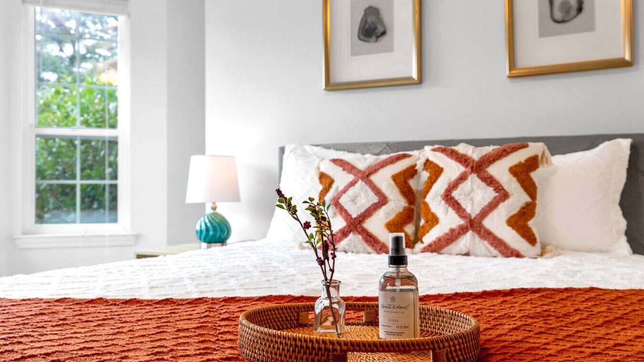 Photo of Bedroom in Freeland