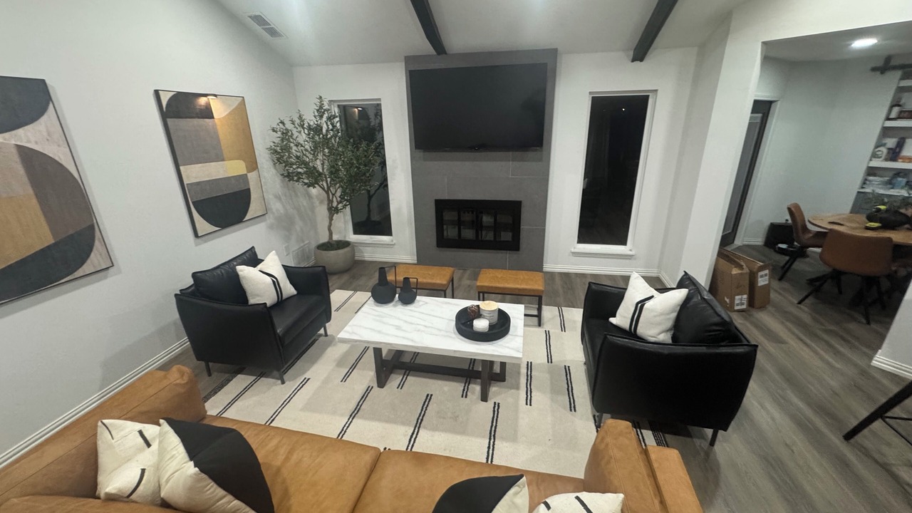 Photo of Livingroom in North Arlington