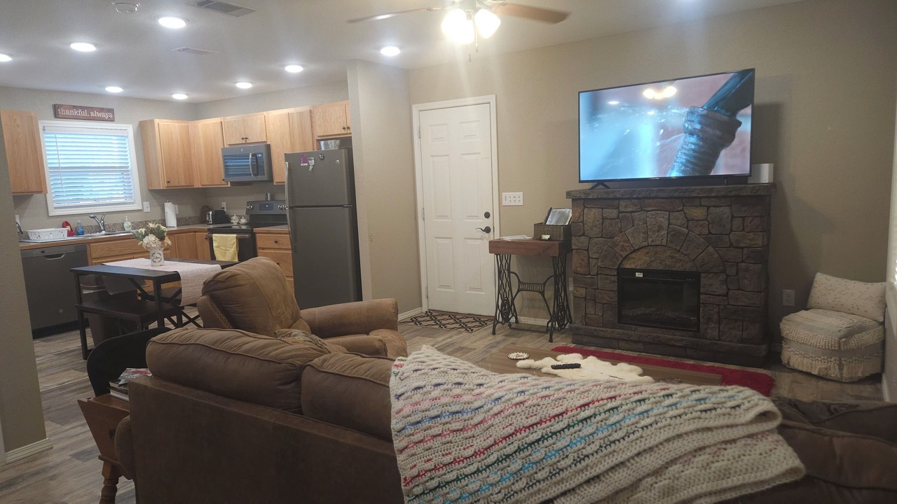 Photo of Livingroom in Mena