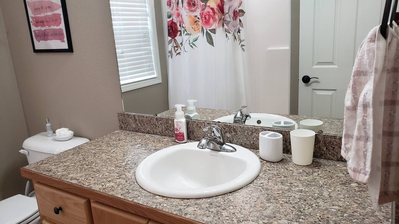 Photo of Bathroom in Mena