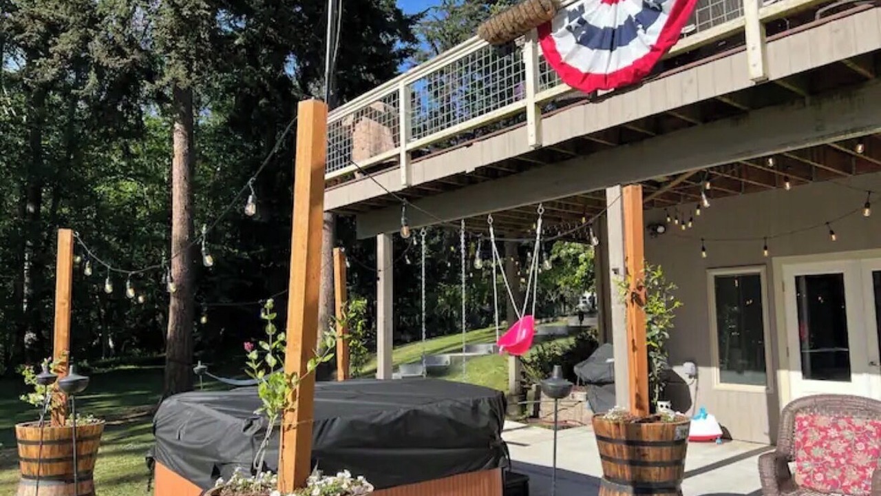 Photo of Patio Balcony in Oak Harbor